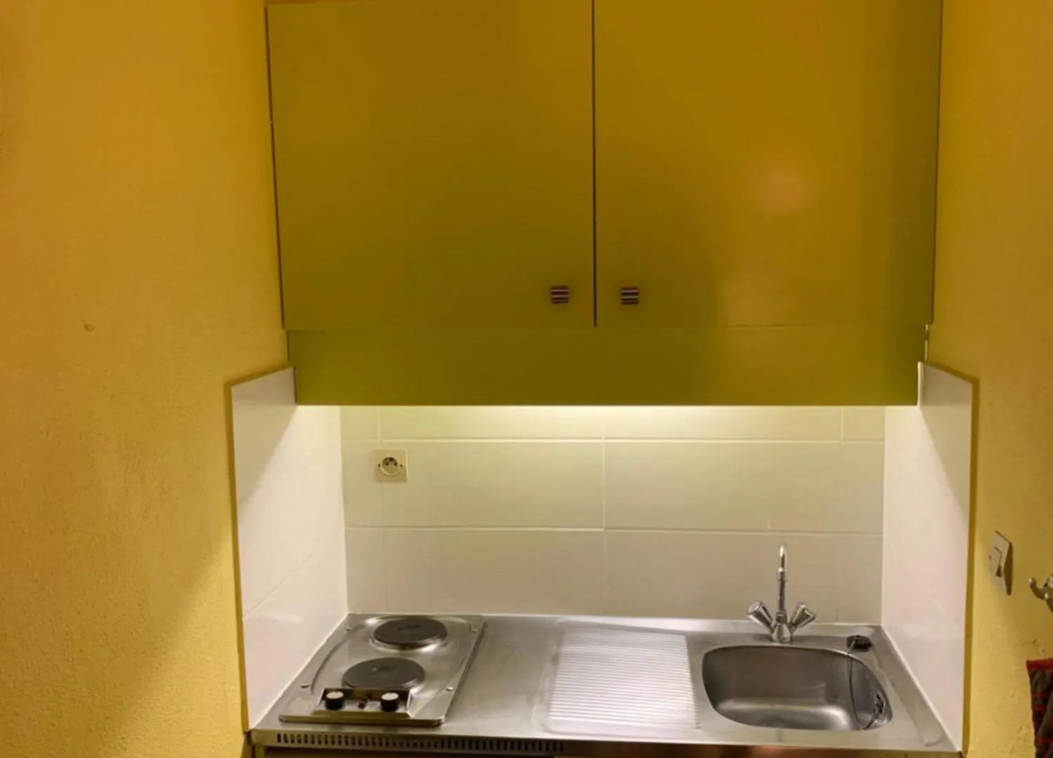 Appartement Bandol Dans Residence Privee Avec Piscine 0*,  Frankrig