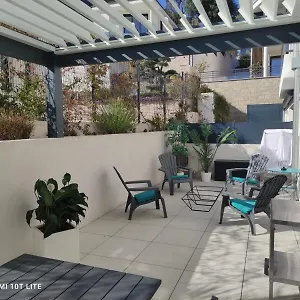 O Fil De L'eau - App A05 - T3 Avec Jardin Et Terrasse Bandol